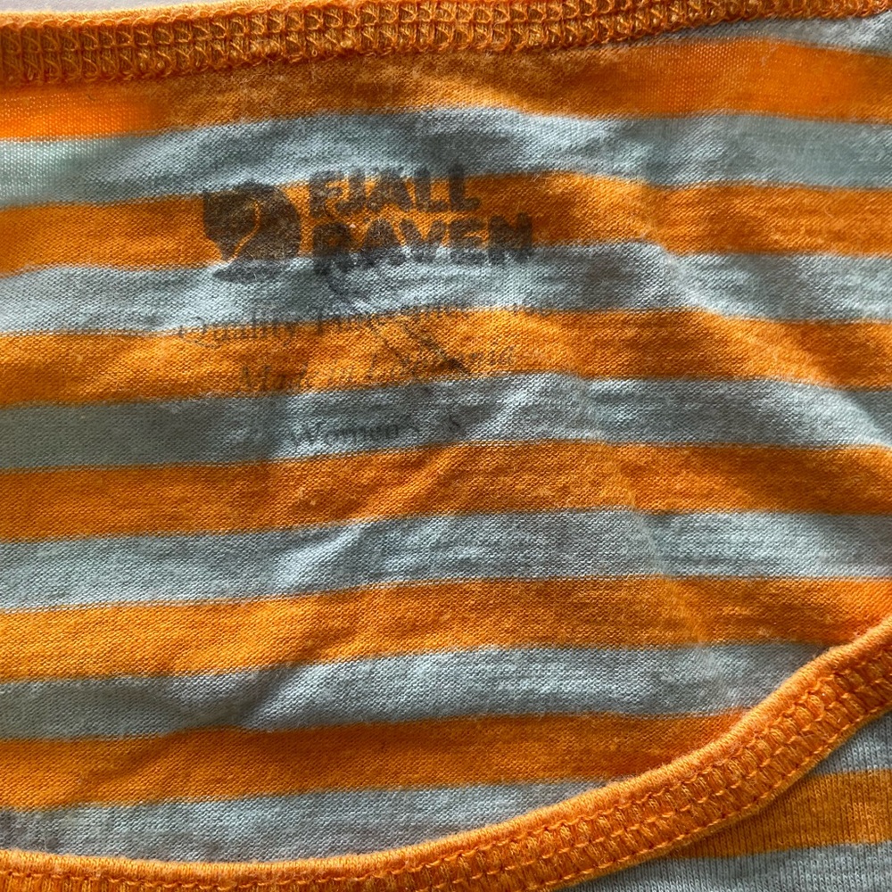 Fjallraven Women’s Wool tshirt - Picture 2 of 5